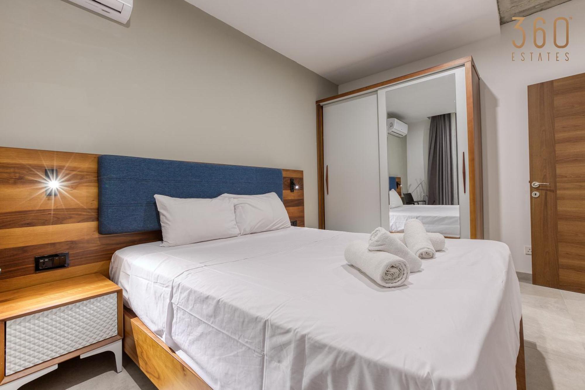 The Swieqi Poolside Suites Is-Swieqi Εξωτερικό φωτογραφία