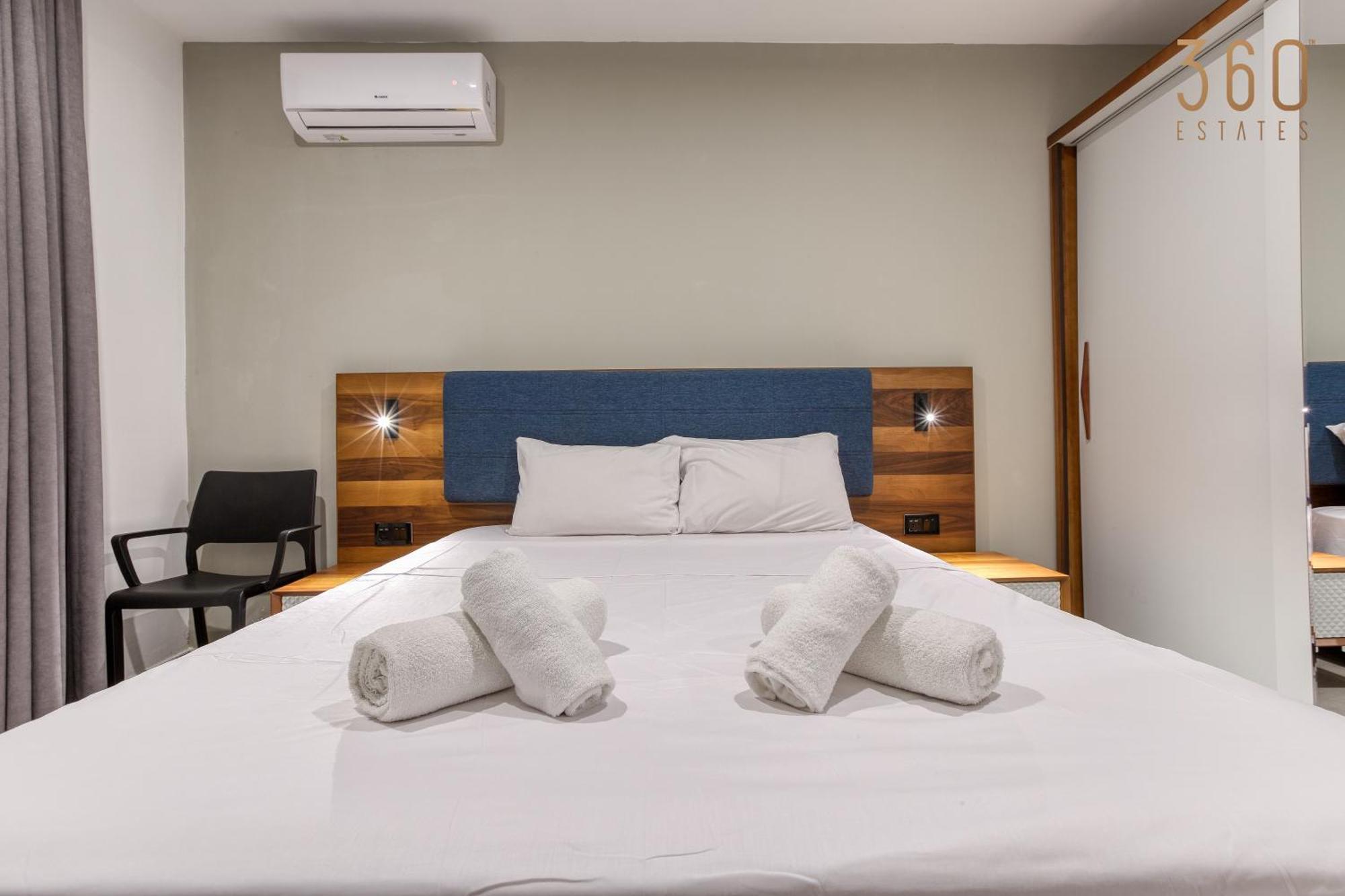 The Swieqi Poolside Suites Is-Swieqi Εξωτερικό φωτογραφία