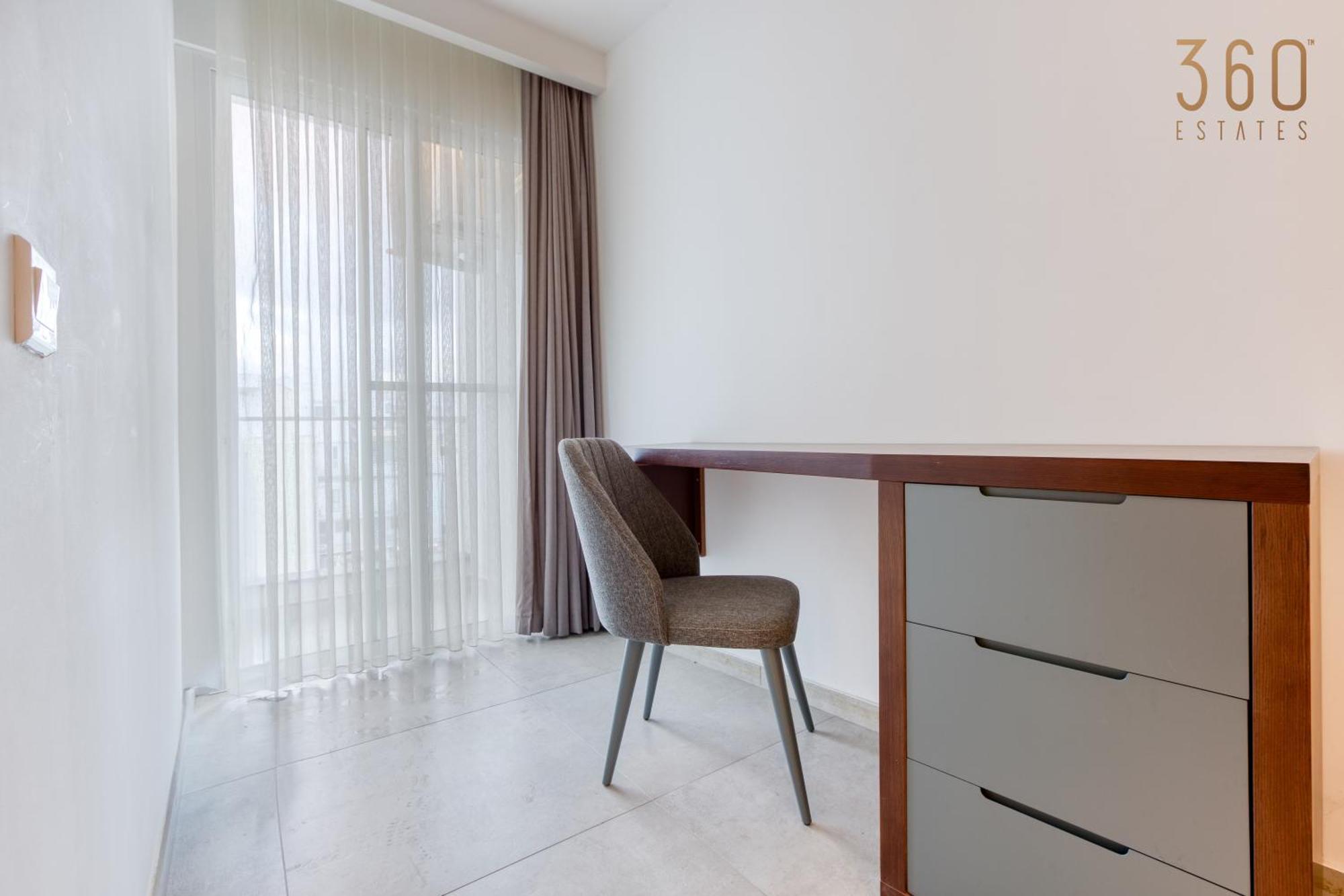 The Swieqi Poolside Suites Is-Swieqi Εξωτερικό φωτογραφία