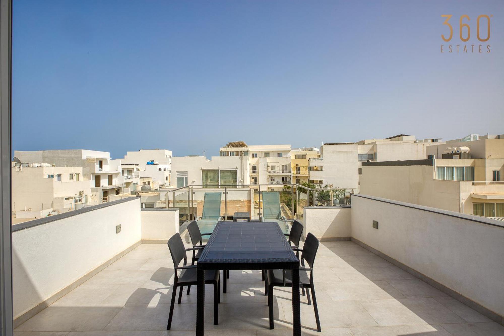 The Swieqi Poolside Suites Is-Swieqi Εξωτερικό φωτογραφία