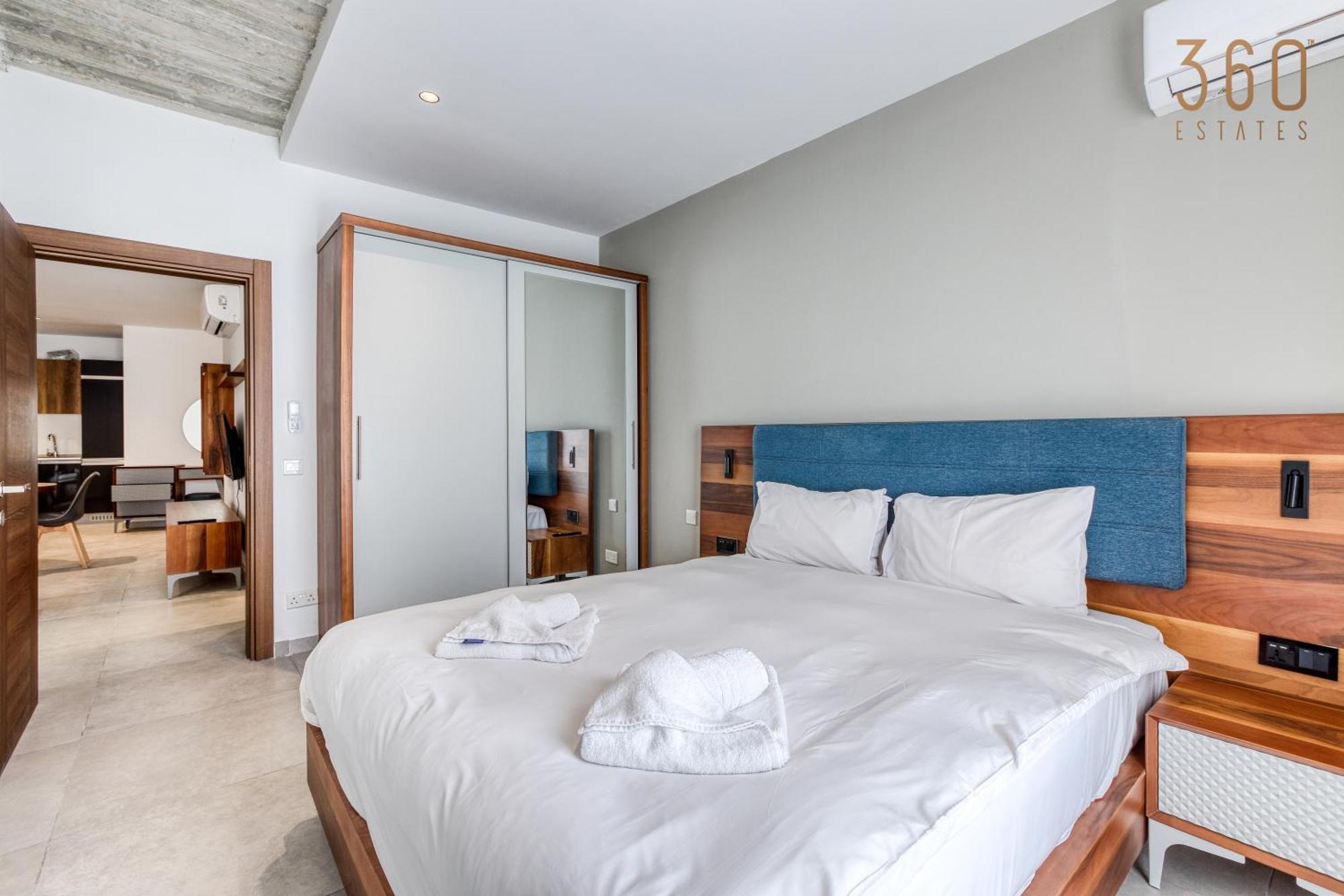 The Swieqi Poolside Suites Is-Swieqi Εξωτερικό φωτογραφία