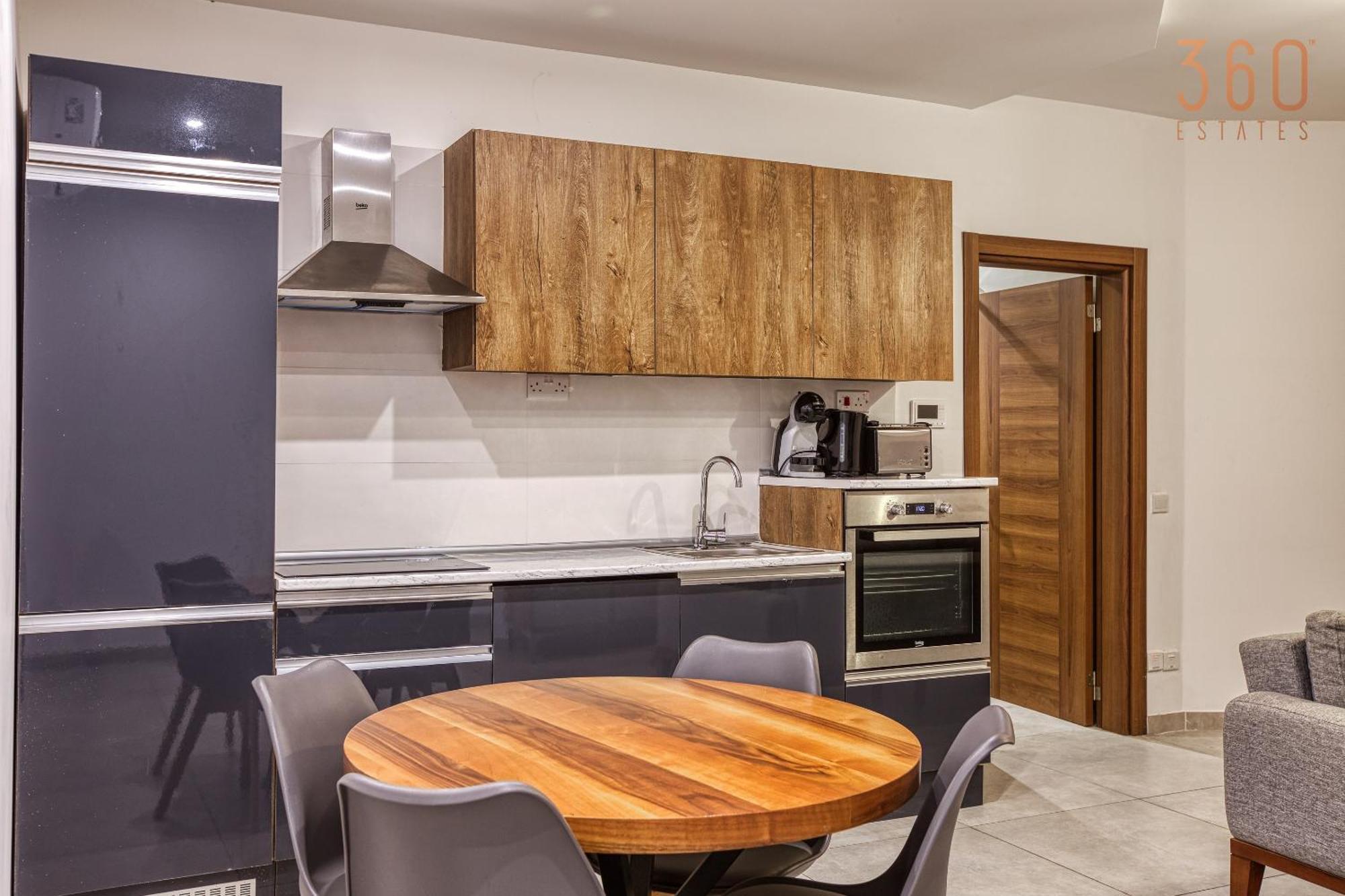 The Swieqi Poolside Suites Is-Swieqi Εξωτερικό φωτογραφία